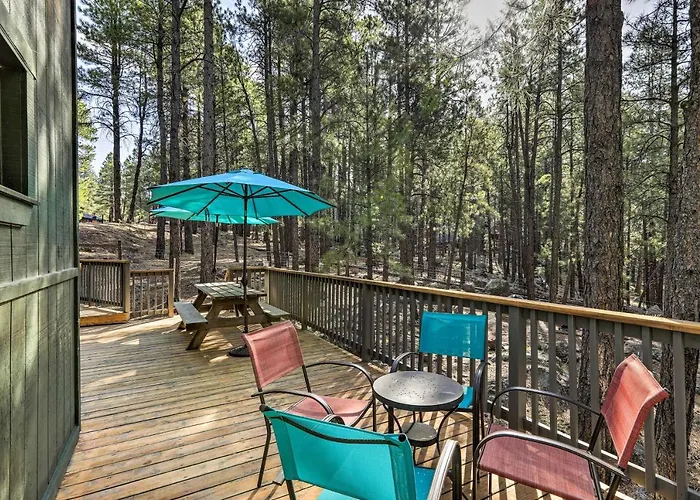 Woodsy Flagstaff Hideaway W/ Deck + Sunroom! *